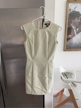 French Connection Sleeveless Green Sheath Dress